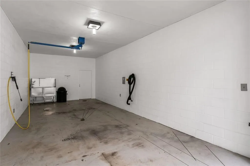 199 14th Street Northeast Street Ne Unit 2501, Atlanta, Georgia 30309, 1 Bedroom Bedrooms, ,1 BathroomBathrooms,Residential,For Sale,199 14th Street Northeast Street Ne Unit 2501,7605233