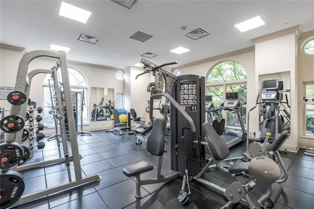 199 14th Street Northeast Street Ne Unit 2501, Atlanta, Georgia 30309, 1 Bedroom Bedrooms, ,1 BathroomBathrooms,Residential,For Sale,199 14th Street Northeast Street Ne Unit 2501,7605233