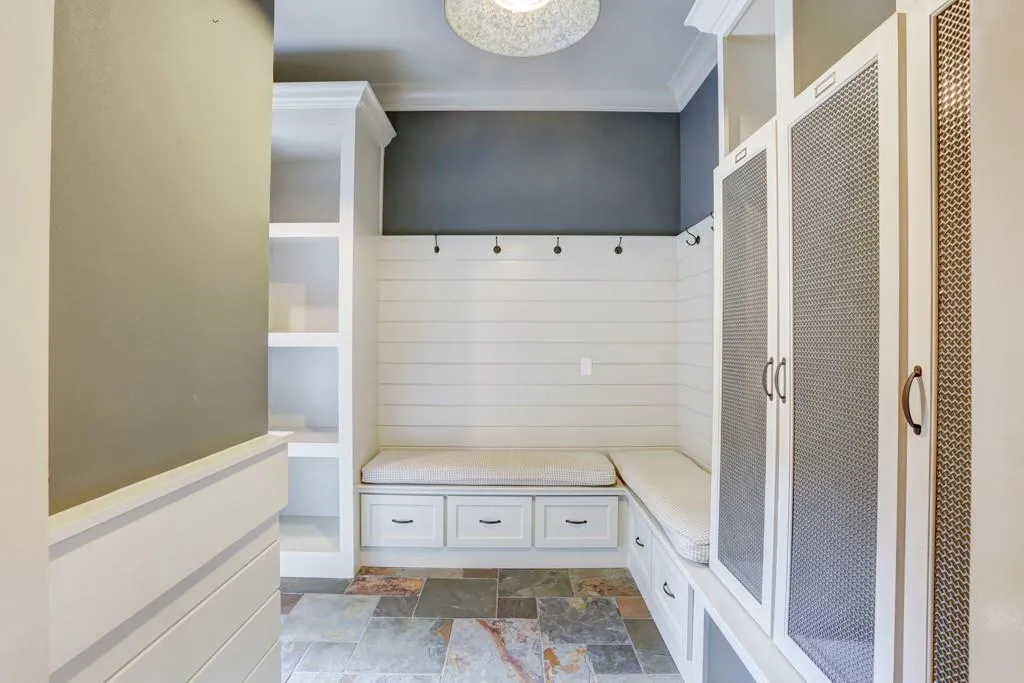 3802 Teesdale Court, Atlanta, Georgia 30350, 6 Bedrooms Bedrooms, ,7 BathroomsBathrooms,Residential,Sold,3802 Teesdale Court,6619749