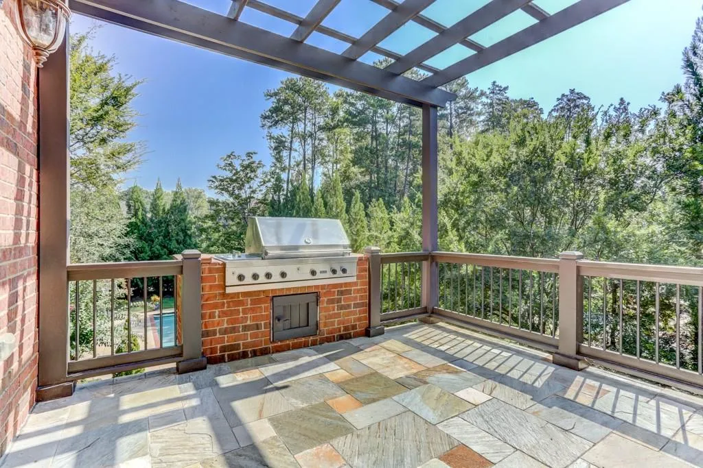 3802 Teesdale Court, Atlanta, Georgia 30350, 6 Bedrooms Bedrooms, ,7 BathroomsBathrooms,Residential,Sold,3802 Teesdale Court,6619749