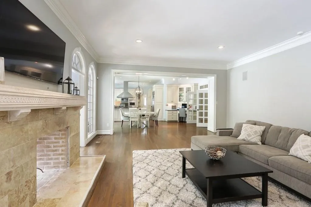 5490 New Wellington Close, Atlanta, Georgia 30327, 6 Bedrooms Bedrooms, ,5 BathroomsBathrooms,Residential,Sold,5490 New Wellington Close,6719325