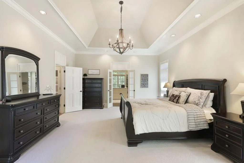 5490 New Wellington Close, Atlanta, Georgia 30327, 6 Bedrooms Bedrooms, ,5 BathroomsBathrooms,Residential,Sold,5490 New Wellington Close,6719325