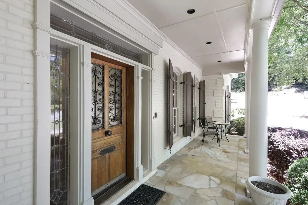 5490 New Wellington Close, Atlanta, Georgia 30327, 6 Bedrooms Bedrooms, ,5 BathroomsBathrooms,Residential,Sold,5490 New Wellington Close,6719325