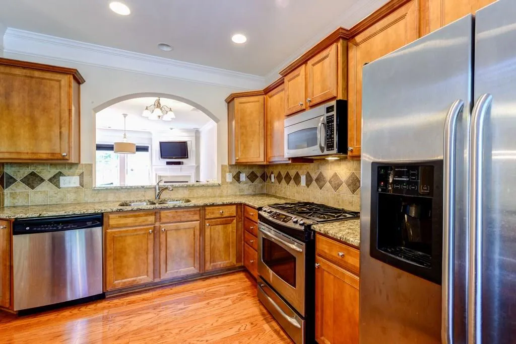 2242 Limehurst Drive Ne, Brookhaven, Georgia 30319, 3 Bedrooms Bedrooms, ,3 BathroomsBathrooms,Residential,Sold,2242 Limehurst Drive Ne,5732943