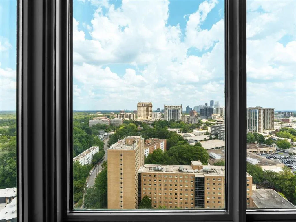 2870 Pharr Court South Nw Unit 2901, Atlanta, Georgia 30305, 2 Bedrooms Bedrooms, ,2 BathroomsBathrooms,Residential,For Sale,2870 Pharr Court South Nw Unit 2901,7627533