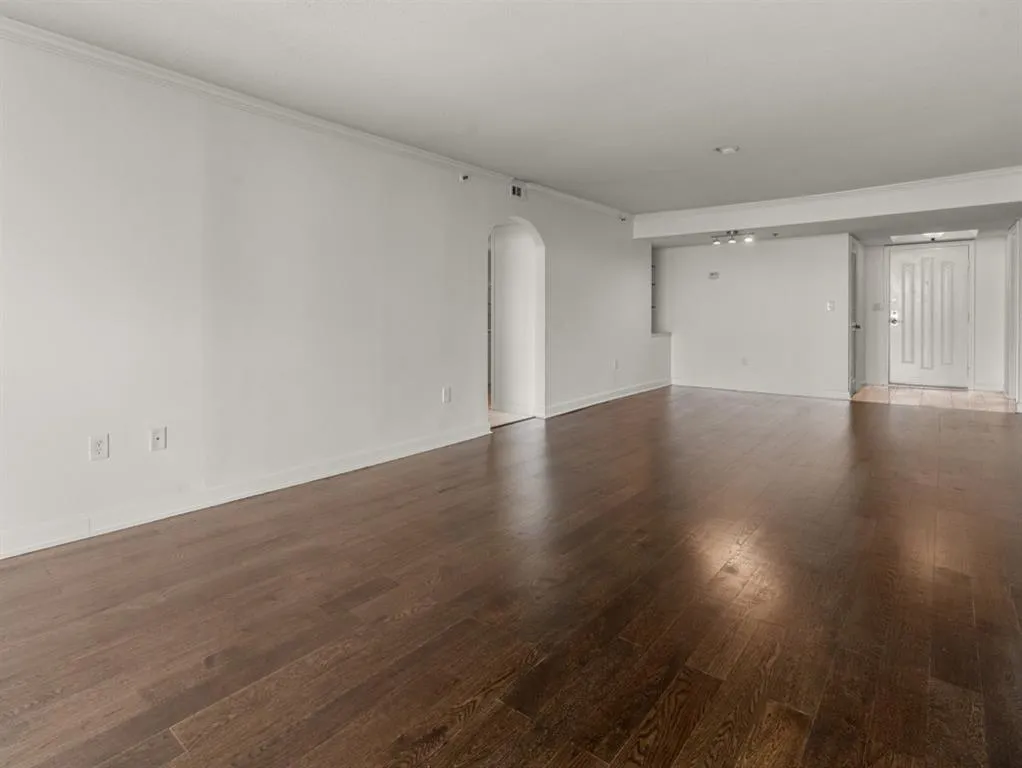 2870 Pharr Court South Nw Unit 2901, Atlanta, Georgia 30305, 2 Bedrooms Bedrooms, ,2 BathroomsBathrooms,Residential,For Sale,2870 Pharr Court South Nw Unit 2901,7627533