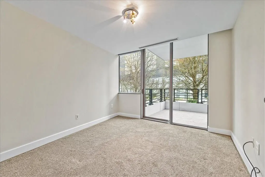 700 Park Regency Place Ne Unit 502, Atlanta, Georgia 30326, 2 Bedrooms Bedrooms, 0 ,2 BathroomsBathrooms,Residential,For Sale,700 Park Regency Place Ne Unit 502,7774769