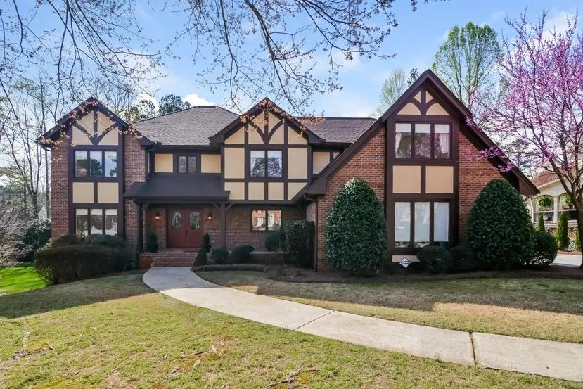 315 Aldenshire Place, Atlanta, Georgia 30350, 6 Bedrooms Bedrooms, ,6 BathroomsBathrooms,Residential,Sold,315 Aldenshire Place,5662528