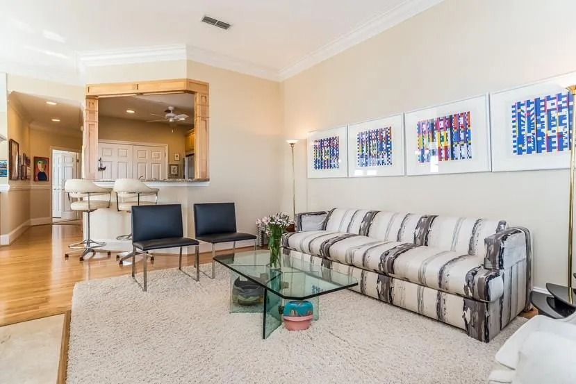 4100 Paces Walk Unit 4406, Atlanta, Georgia 30339, 3 Bedrooms Bedrooms, ,2 BathroomsBathrooms,Residential,Sold,4100 Paces Walk Unit 4406,5980858