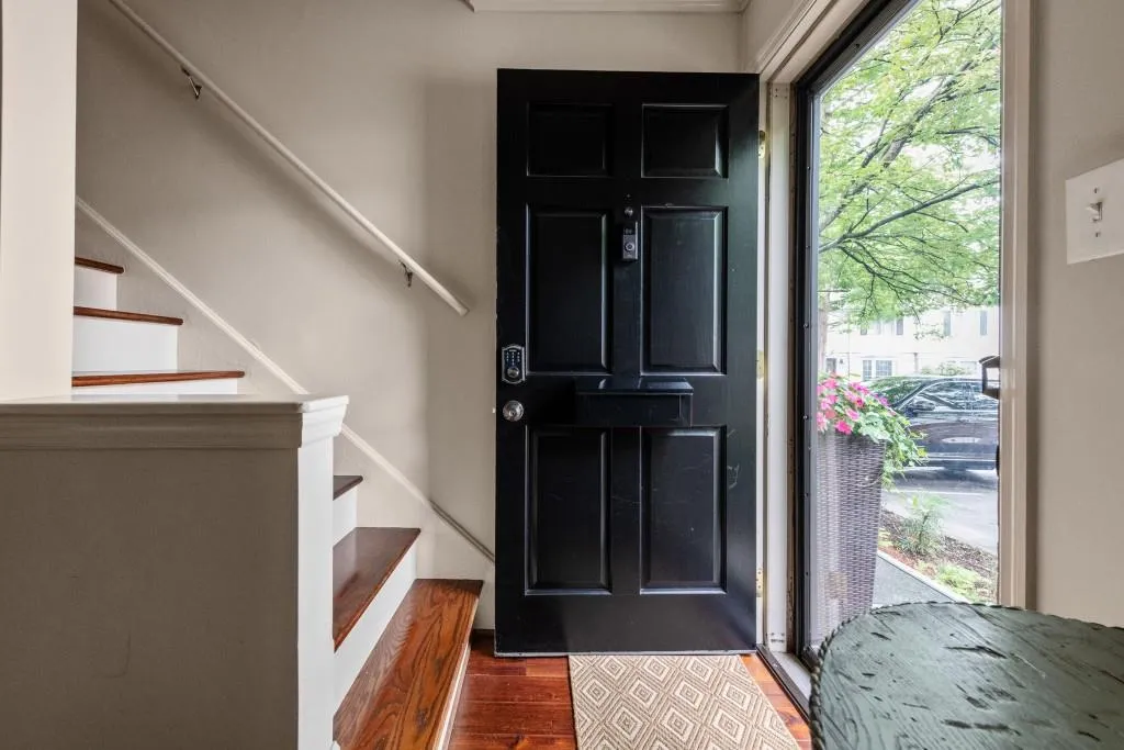 136 Peachtree Memorial Drive Nw Unit Nh4, Atlanta, Georgia 30309, 2 Bedrooms Bedrooms, ,1 BathroomBathrooms,Residential,Sold,136 Peachtree Memorial Drive Nw Unit Nh4,7581071
