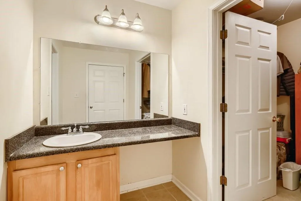 508 Brighton Point, Sandy Springs, Georgia 30328, 3 Bedrooms Bedrooms, ,2 BathroomsBathrooms,Residential,Sold,508 Brighton Point,7007248