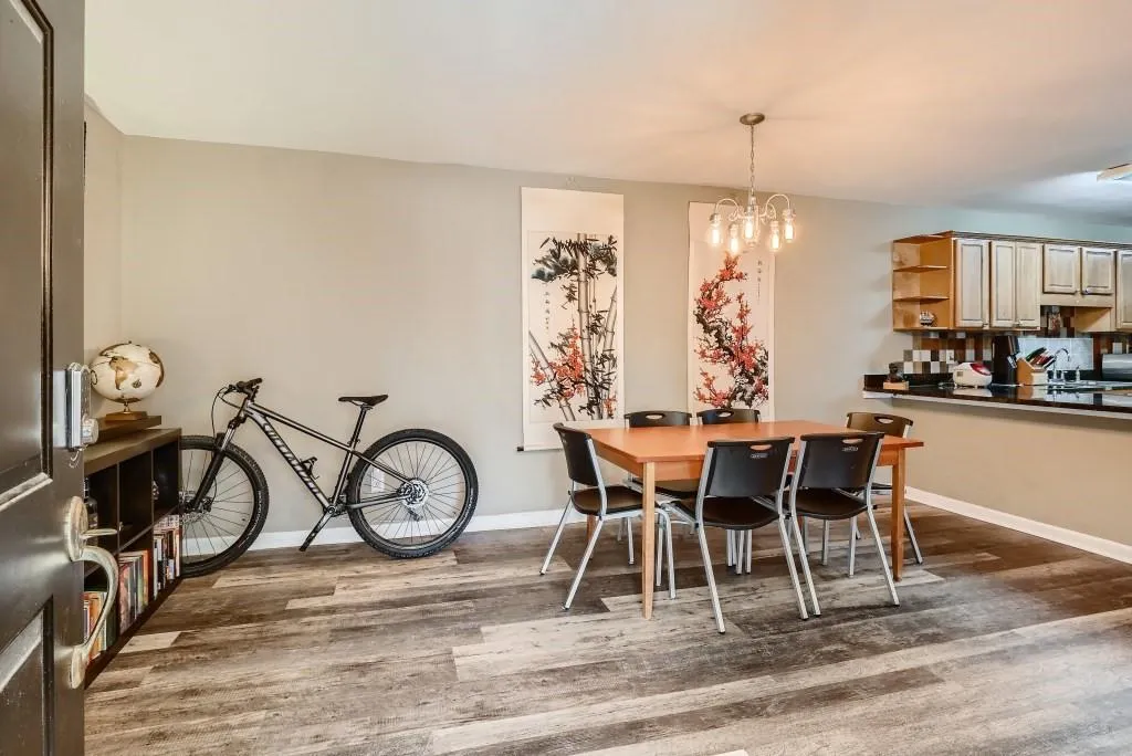 508 Brighton Point, Sandy Springs, Georgia 30328, 3 Bedrooms Bedrooms, ,2 BathroomsBathrooms,Residential,Sold,508 Brighton Point,7007248