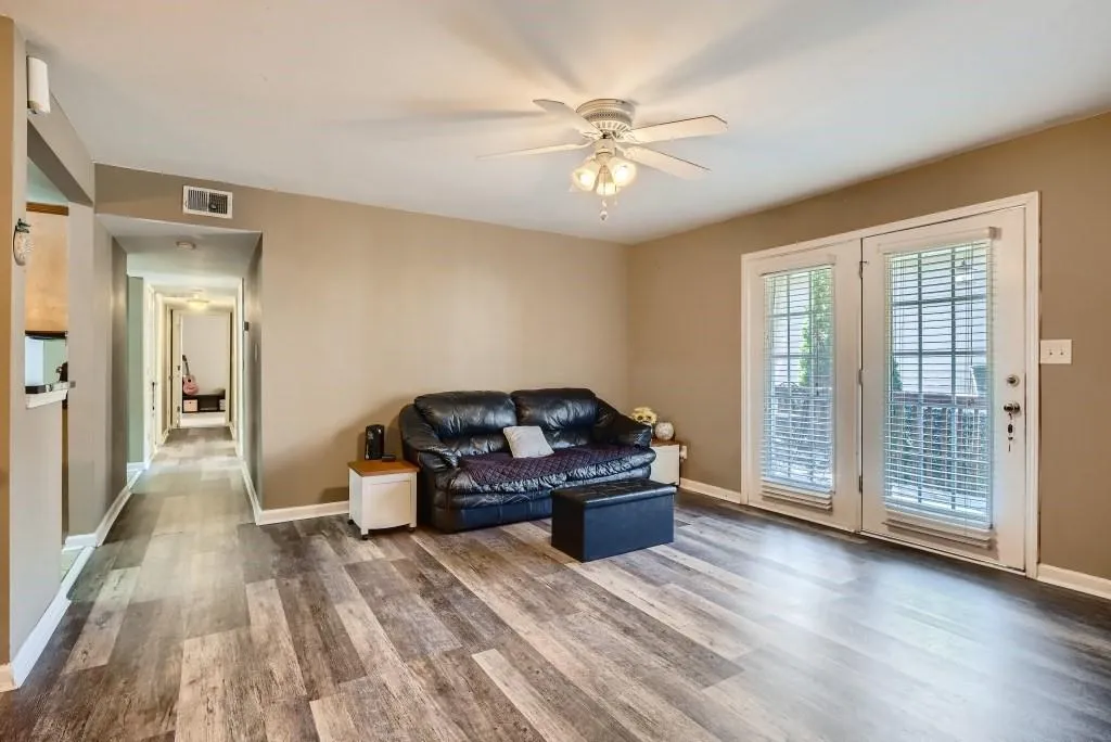 508 Brighton Point, Sandy Springs, Georgia 30328, 3 Bedrooms Bedrooms, ,2 BathroomsBathrooms,Residential,Sold,508 Brighton Point,7007248