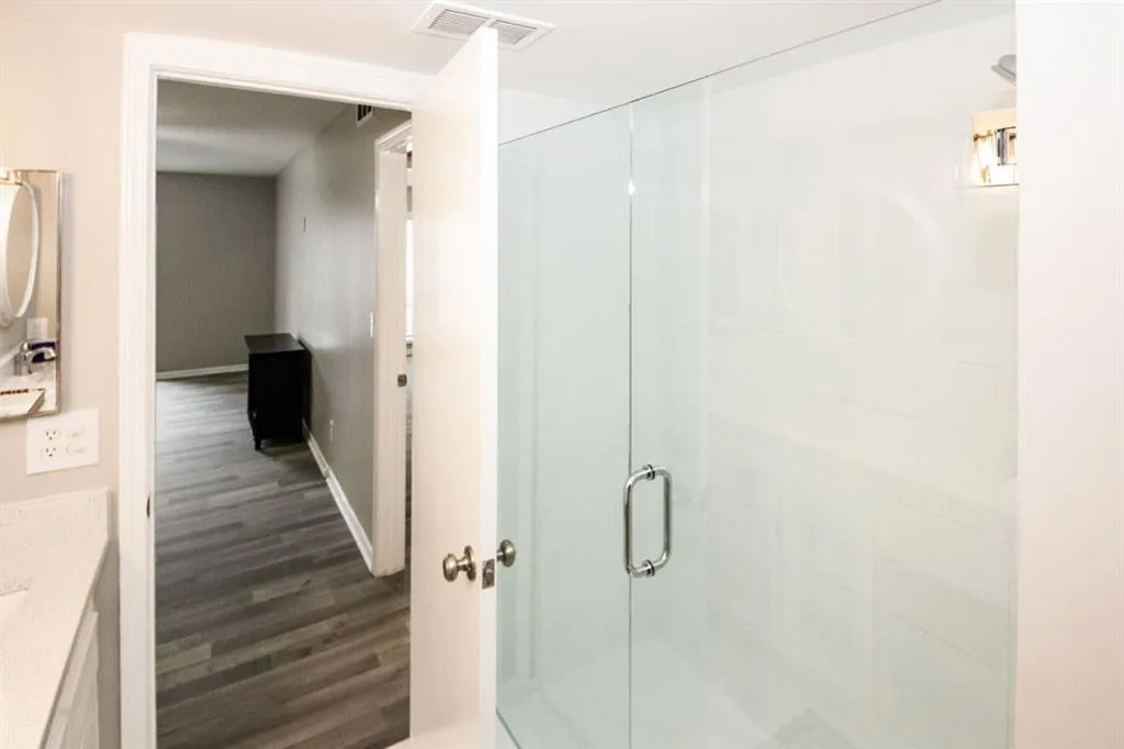 6851 Roswell Road Unit J6, Atlanta, Georgia 30328, 2 Bedrooms Bedrooms, ,2 BathroomsBathrooms,Residential,Sold,6851 Roswell Road Unit J6,6770147