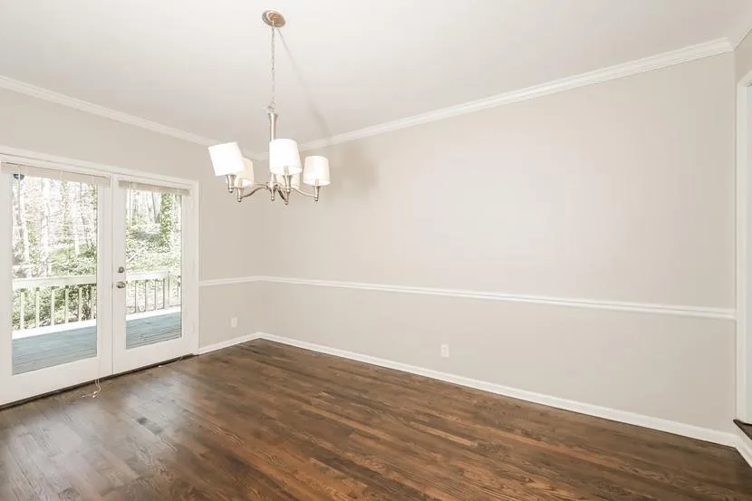 7127 Riverside Drive, Atlanta, Georgia 30328, 5 Bedrooms Bedrooms, ,3 BathroomsBathrooms,Residential,For Sale,7127 Riverside Drive,7547323
