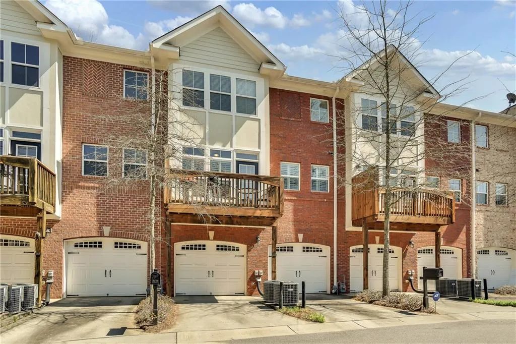 5476 Glenridge View Unit 2010, Sandy Springs, Georgia 30342, 2 Bedrooms Bedrooms, ,2 BathroomsBathrooms,Residential,Sold,5476 Glenridge View Unit 2010,5977411