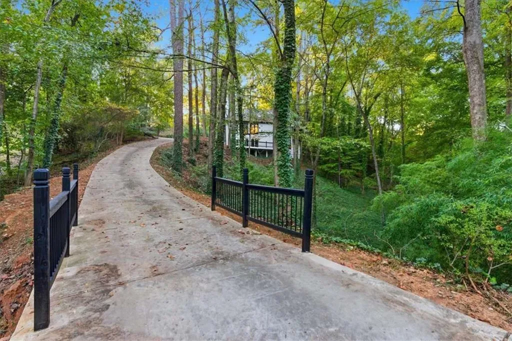 4830 Rebel Trail Nw, Sandy Springs, Georgia 30327, 5 Bedrooms Bedrooms, ,3 BathroomsBathrooms,Residential,For Sale,4830 Rebel Trail Nw,7673647 4830 Rebel Trail Nw, Sandy Springs, Georgia 30327, 5 Bedrooms Bedrooms, ,3 BathroomsBathrooms,Residential,For Sale,4830 Rebel Trail Nw,7673647