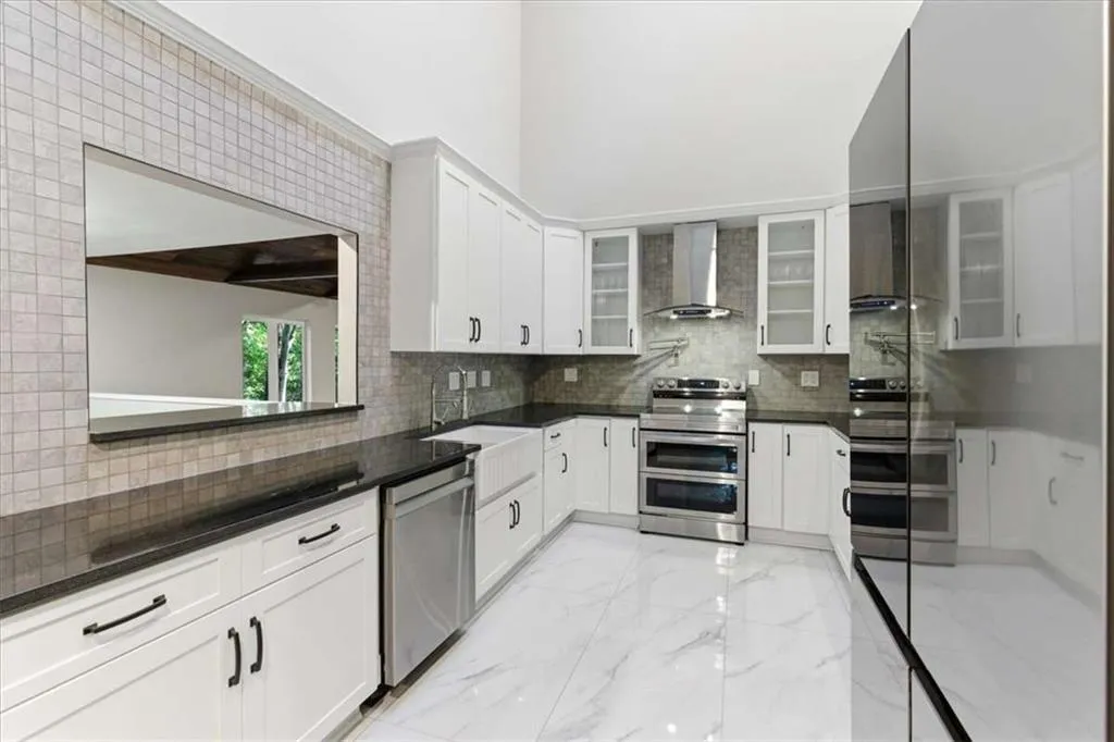 4830 Rebel Trail Nw, Sandy Springs, Georgia 30327, 5 Bedrooms Bedrooms, ,3 BathroomsBathrooms,Residential,For Sale,4830 Rebel Trail Nw,7673647 4830 Rebel Trail Nw, Sandy Springs, Georgia 30327, 5 Bedrooms Bedrooms, ,3 BathroomsBathrooms,Residential,For Sale,4830 Rebel Trail Nw,7673647