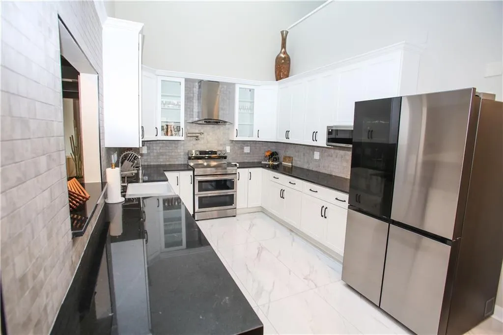 4830 Rebel Trail Nw, Sandy Springs, Georgia 30327, 5 Bedrooms Bedrooms, ,3 BathroomsBathrooms,Residential,For Sale,4830 Rebel Trail Nw,7673647