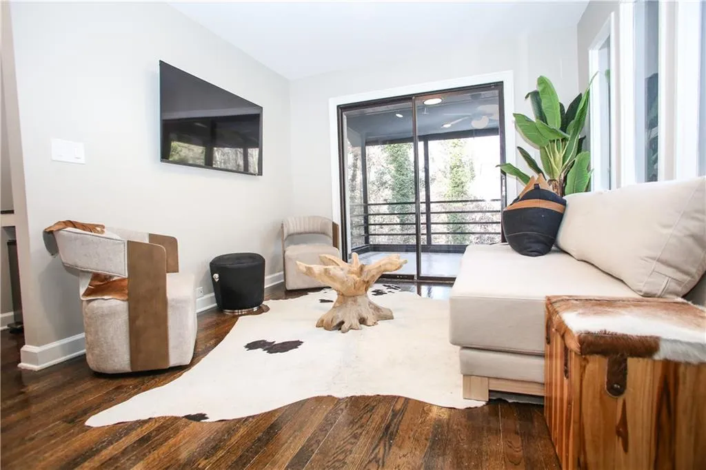 4830 Rebel Trail Nw, Sandy Springs, Georgia 30327, 5 Bedrooms Bedrooms, ,3 BathroomsBathrooms,Residential,For Sale,4830 Rebel Trail Nw,7673647