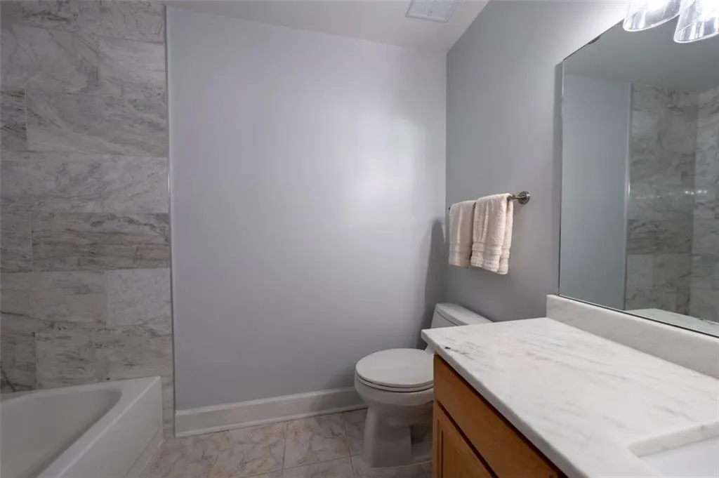 14 Mount Vernon Circle, Atlanta, Georgia 30338, 3 Bedrooms Bedrooms, ,2 BathroomsBathrooms,Residential,Sold,14 Mount Vernon Circle,7036430