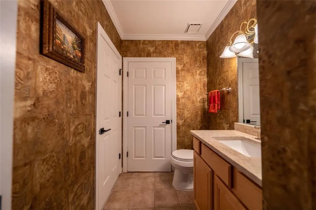14 Mount Vernon Circle, Atlanta, Georgia 30338, 3 Bedrooms Bedrooms, ,2 BathroomsBathrooms,Residential,Sold,14 Mount Vernon Circle,7036430