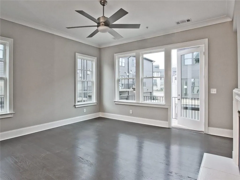 6694 Sterling Drive Unit 662, Sandy Springs, Georgia 30328, 3 Bedrooms Bedrooms, ,3 BathroomsBathrooms,Residential,Sold,6694 Sterling Drive Unit 662,6899973
