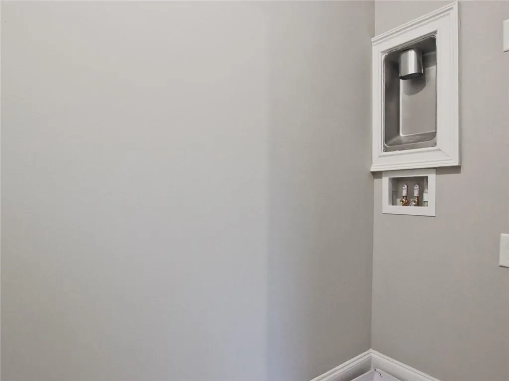 6694 Sterling Drive Unit 662, Sandy Springs, Georgia 30328, 3 Bedrooms Bedrooms, ,3 BathroomsBathrooms,Residential,Sold,6694 Sterling Drive Unit 662,6899973