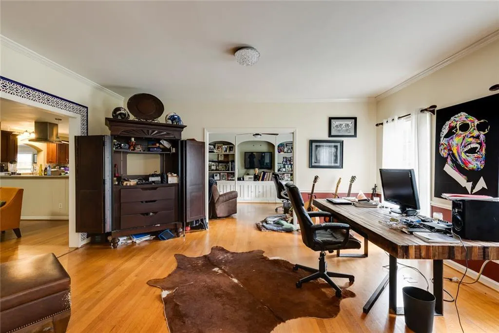 440 Glencourtney Drive Ne, Atlanta, Georgia 30328, 3 Bedrooms Bedrooms, ,2 BathroomsBathrooms,Residential,For Sale,440 Glencourtney Drive Ne,7663487