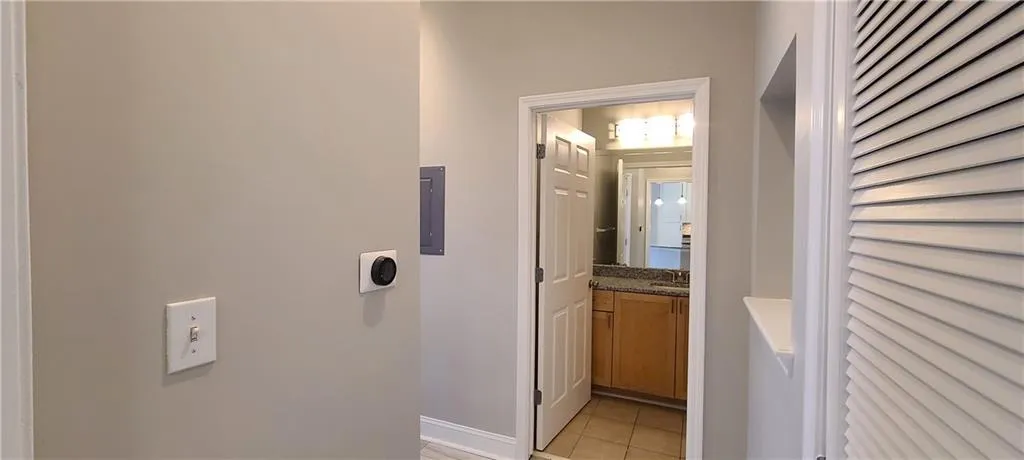 400 17th Street Unit 1114, Atlanta, Georgia 30318, 1 Bedroom Bedrooms, ,1 BathroomBathrooms,Residential,Sold,400 17th Street Unit 1114,7561996