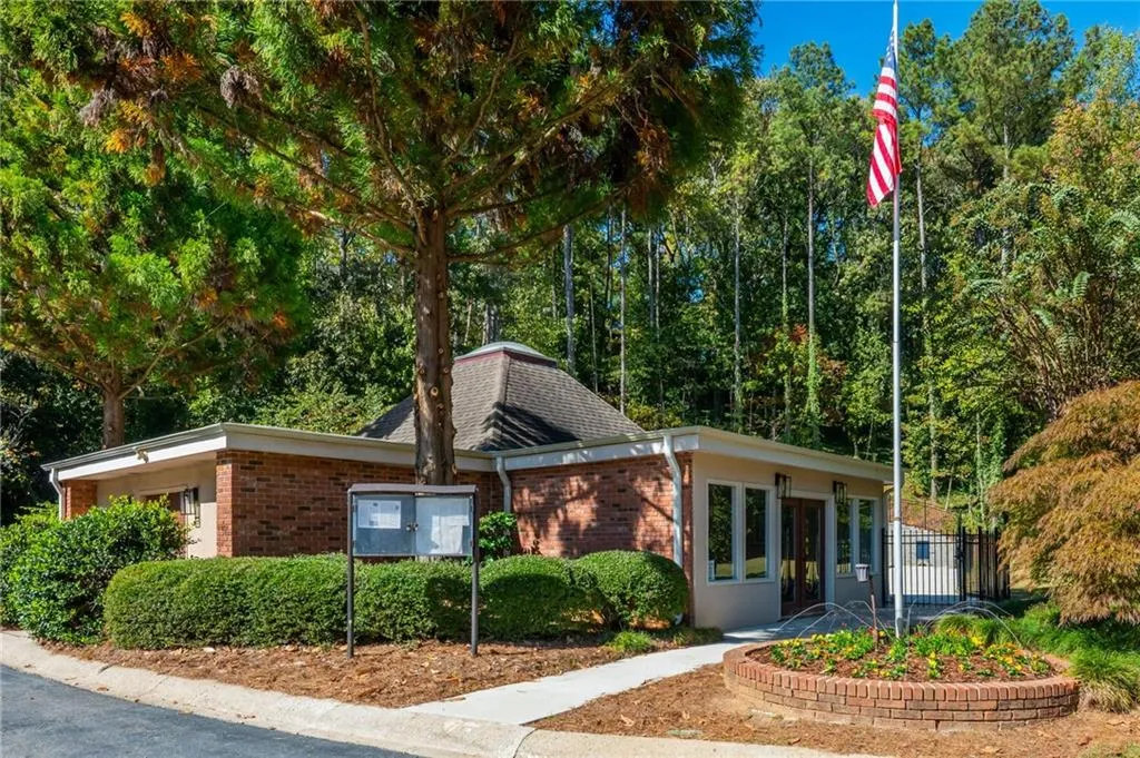 3088 Vinings Ferry Drive Se, Atlanta, Georgia 30339, 3 Bedrooms Bedrooms, ,2 BathroomsBathrooms,Residential,For Sale,3088 Vinings Ferry Drive Se,7671980