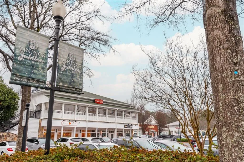 3088 Vinings Ferry Drive Se, Atlanta, Georgia 30339, 3 Bedrooms Bedrooms, ,2 BathroomsBathrooms,Residential,For Sale,3088 Vinings Ferry Drive Se,7671980