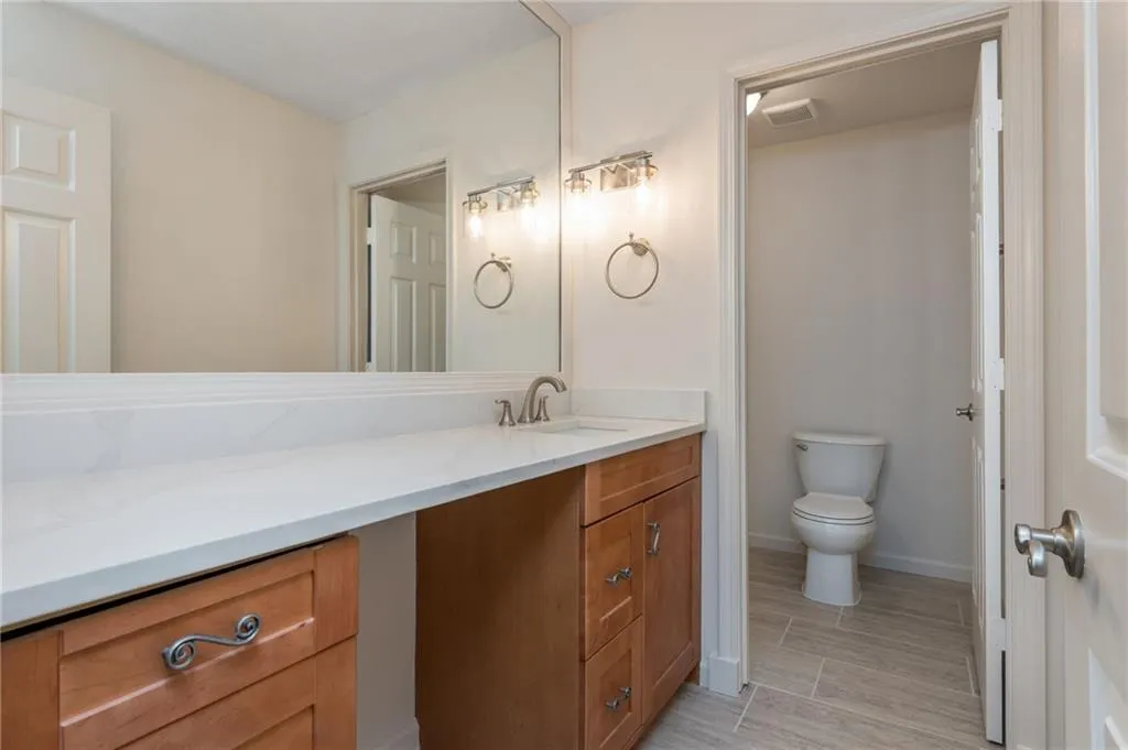 3088 Vinings Ferry Drive Se, Atlanta, Georgia 30339, 3 Bedrooms Bedrooms, ,2 BathroomsBathrooms,Residential,For Sale,3088 Vinings Ferry Drive Se,7671980