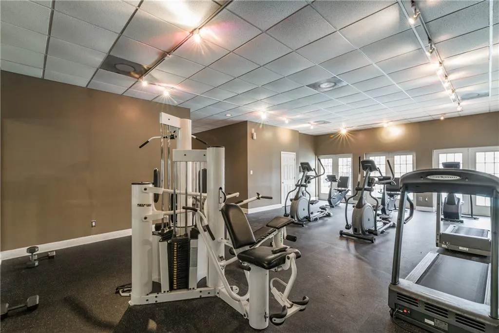 6980 Roswell Road Unit J6, Atlanta, Georgia 30328, 2 Bedrooms Bedrooms, ,2 BathroomsBathrooms,Residential,Sold,6980 Roswell Road Unit J6,6558958