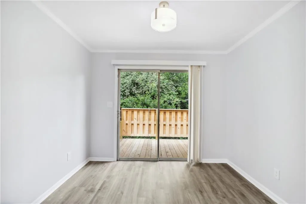 5646 Kingsport Drive, Sandy Springs, Georgia 30342, 2 Bedrooms Bedrooms, ,1 BathroomBathrooms,Residential,Sold,5646 Kingsport Drive,7090279