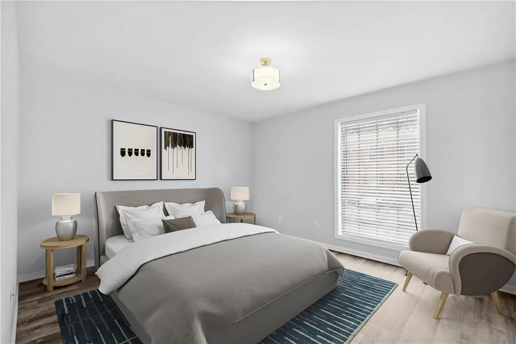 5646 Kingsport Drive, Sandy Springs, Georgia 30342, 2 Bedrooms Bedrooms, ,1 BathroomBathrooms,Residential,Sold,5646 Kingsport Drive,7090279