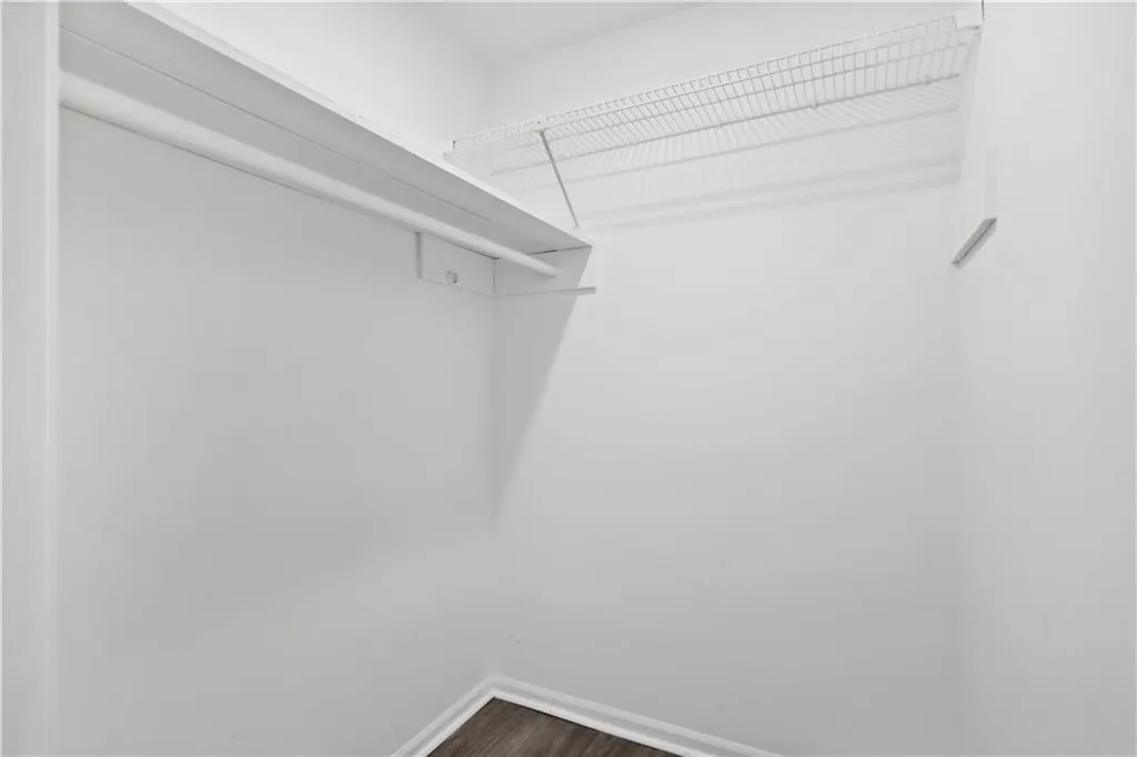 5646 Kingsport Drive, Sandy Springs, Georgia 30342, 2 Bedrooms Bedrooms, ,1 BathroomBathrooms,Residential,Sold,5646 Kingsport Drive,7090279