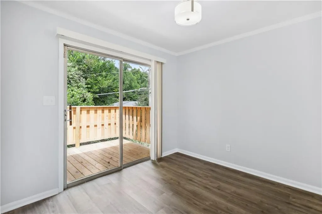 5646 Kingsport Drive, Sandy Springs, Georgia 30342, 2 Bedrooms Bedrooms, ,1 BathroomBathrooms,Residential,Sold,5646 Kingsport Drive,7090279