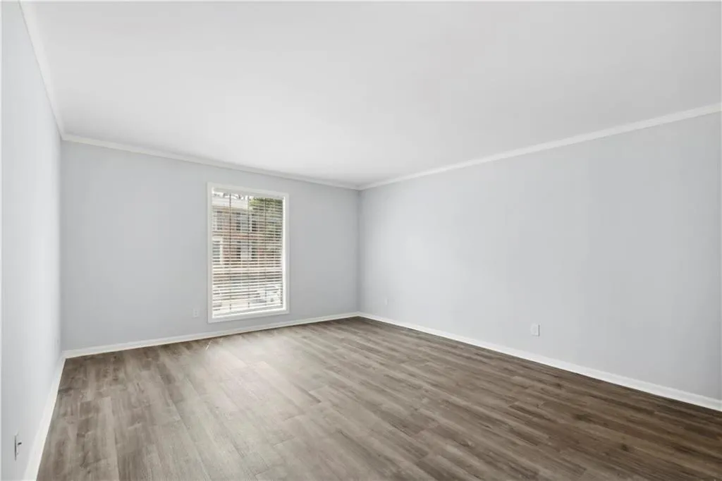 5646 Kingsport Drive, Sandy Springs, Georgia 30342, 2 Bedrooms Bedrooms, ,1 BathroomBathrooms,Residential,Sold,5646 Kingsport Drive,7090279