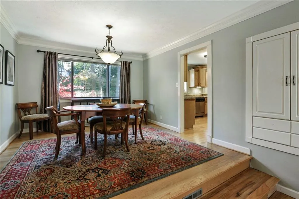 4775 Lafayette Court, Sandy Springs, Georgia 30327, 3 Bedrooms Bedrooms, ,3 BathroomsBathrooms,Residential,Sold,4775 Lafayette Court,6975299
