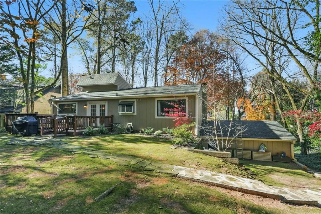 4775 Lafayette Court, Sandy Springs, Georgia 30327, 3 Bedrooms Bedrooms, ,3 BathroomsBathrooms,Residential,Sold,4775 Lafayette Court,6975299