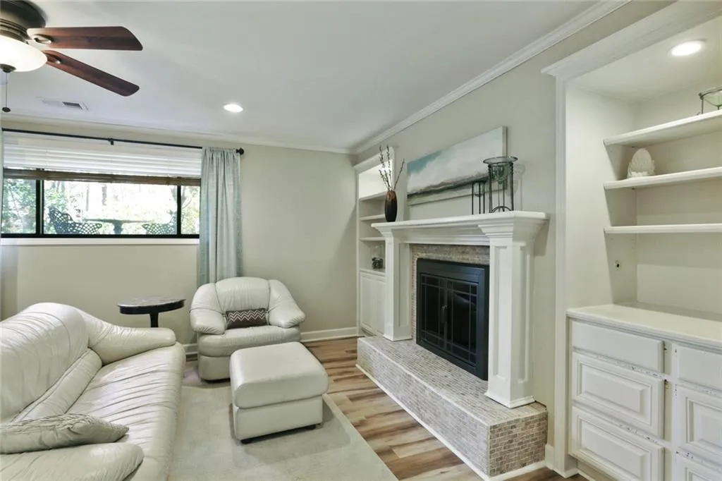 4775 Lafayette Court, Sandy Springs, Georgia 30327, 3 Bedrooms Bedrooms, ,3 BathroomsBathrooms,Residential,Sold,4775 Lafayette Court,6975299