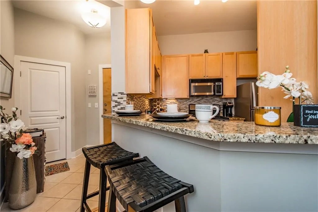 799 Hammond Drive Unit 117, Sandy Springs, Georgia 30328, 1 Bedroom Bedrooms, ,1 BathroomBathrooms,Residential,Sold,799 Hammond Drive Unit 117,6663629