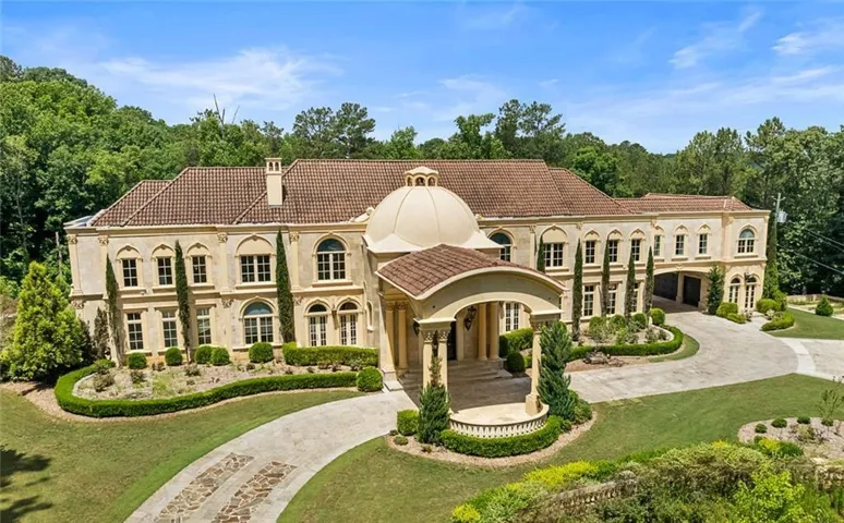 6420 Riverside Drive Nw, Sandy Springs, Georgia 30328