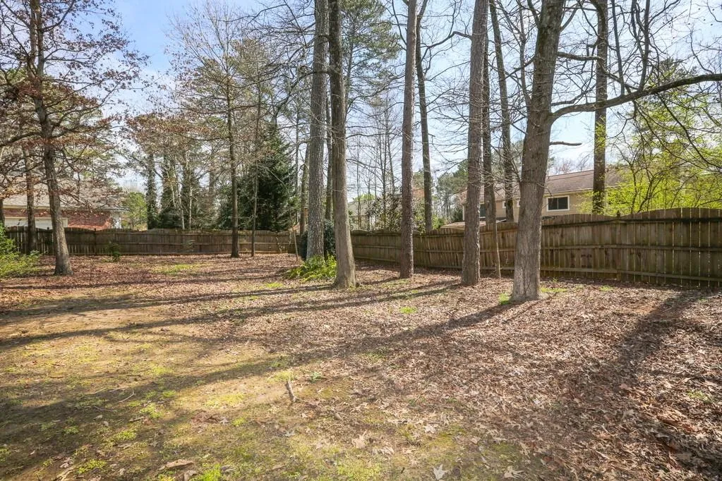 7543 Kinsella Court, Sandy Springs, Georgia 30350, 4 Bedrooms Bedrooms, ,2 BathroomsBathrooms,Residential,Sold,7543 Kinsella Court,6519396