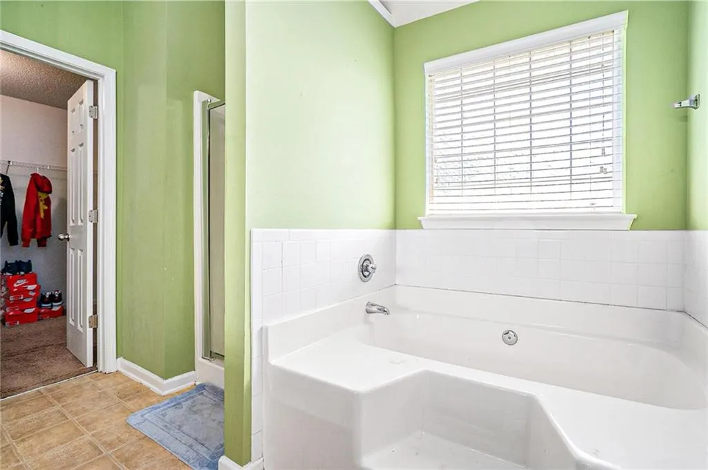 415 Tarpan Court, Fairburn, Georgia 30213, 5 Bedrooms Bedrooms, ,3 BathroomsBathrooms,Residential,For Sale,415 Tarpan Court,7668887