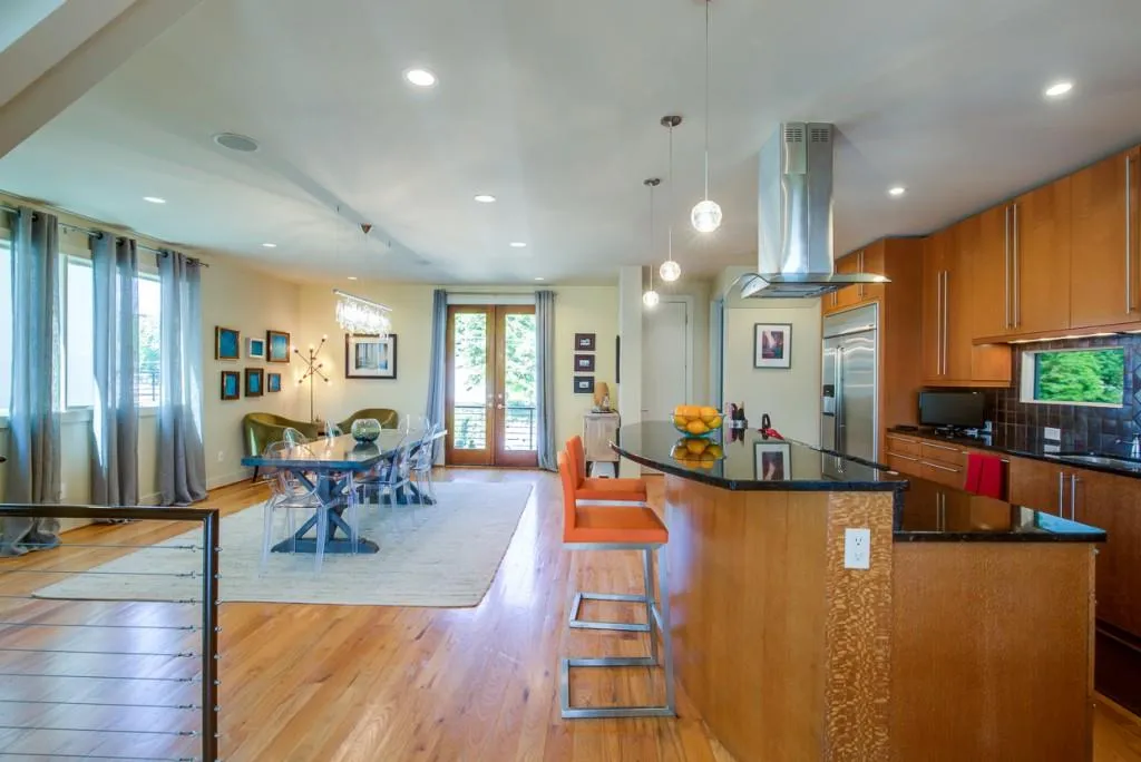 1185 Barnes Street Nw, Atlanta, Georgia 30318, 4 Bedrooms Bedrooms, ,3 BathroomsBathrooms,Residential,Sold,1185 Barnes Street Nw,6005743