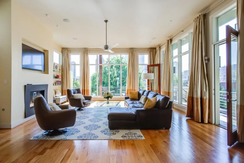 1185 Barnes Street Nw, Atlanta, Georgia 30318, 4 Bedrooms Bedrooms, ,3 BathroomsBathrooms,Residential,Sold,1185 Barnes Street Nw,6005743