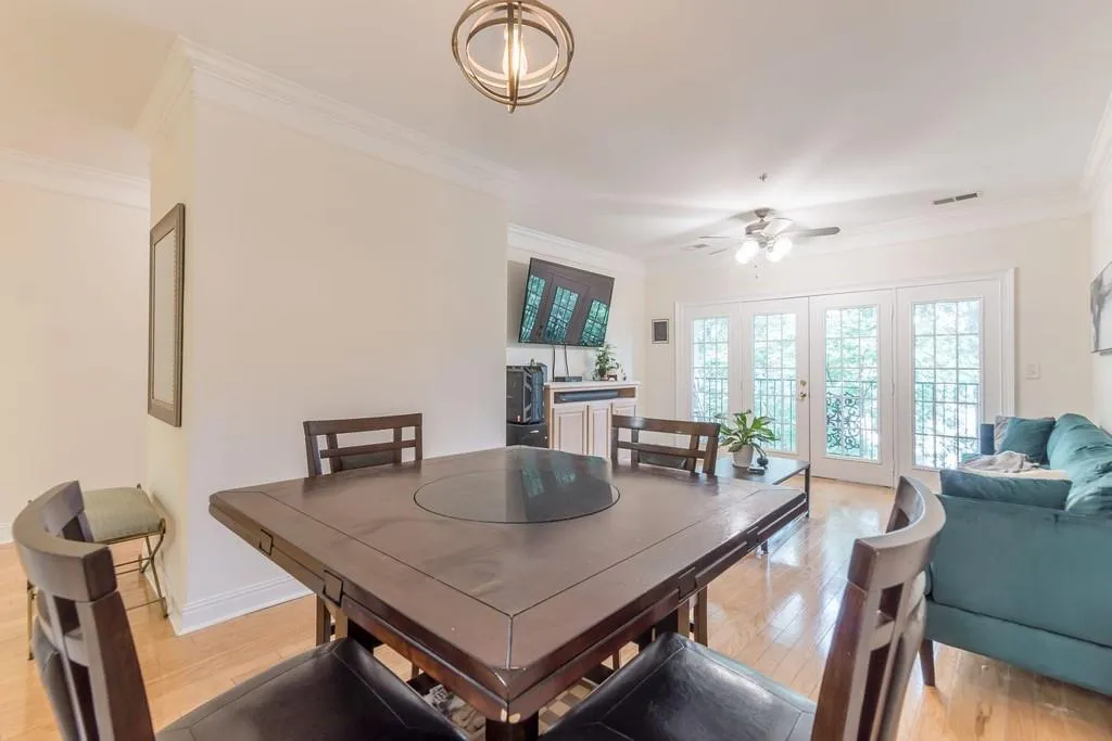 5415 Northland Drive E Unit 308, Sandy Springs, Georgia 30342, 1 Bedroom Bedrooms, ,1 BathroomBathrooms,Residential,Sold,5415 Northland Drive E Unit 308,6777461