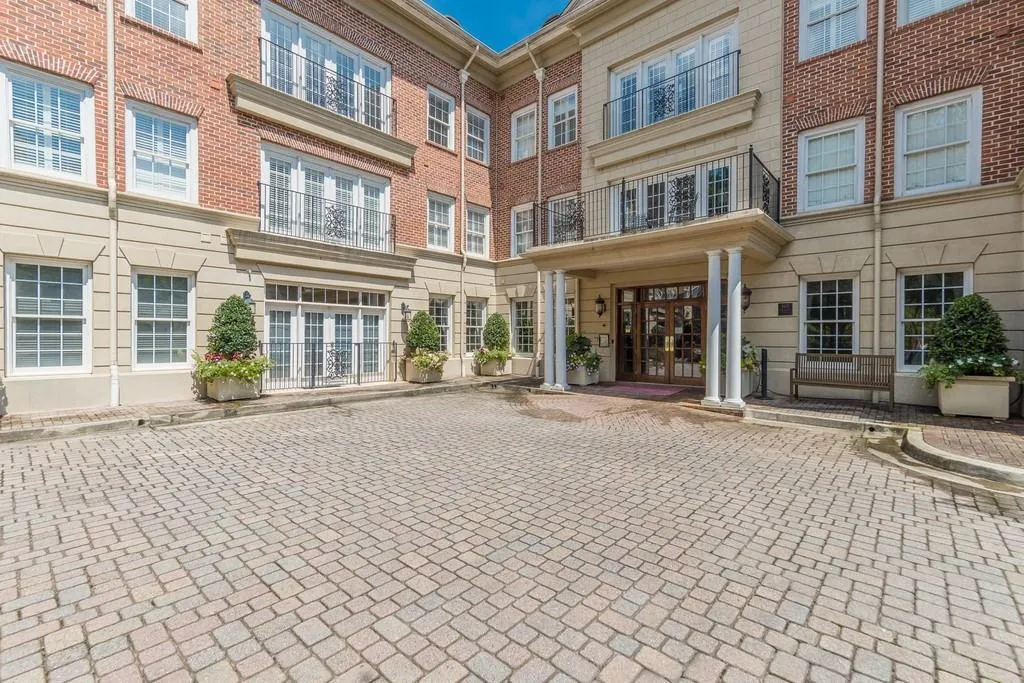 5415 Northland Drive E Unit 308, Sandy Springs, Georgia 30342, 1 Bedroom Bedrooms, ,1 BathroomBathrooms,Residential,Sold,5415 Northland Drive E Unit 308,6777461